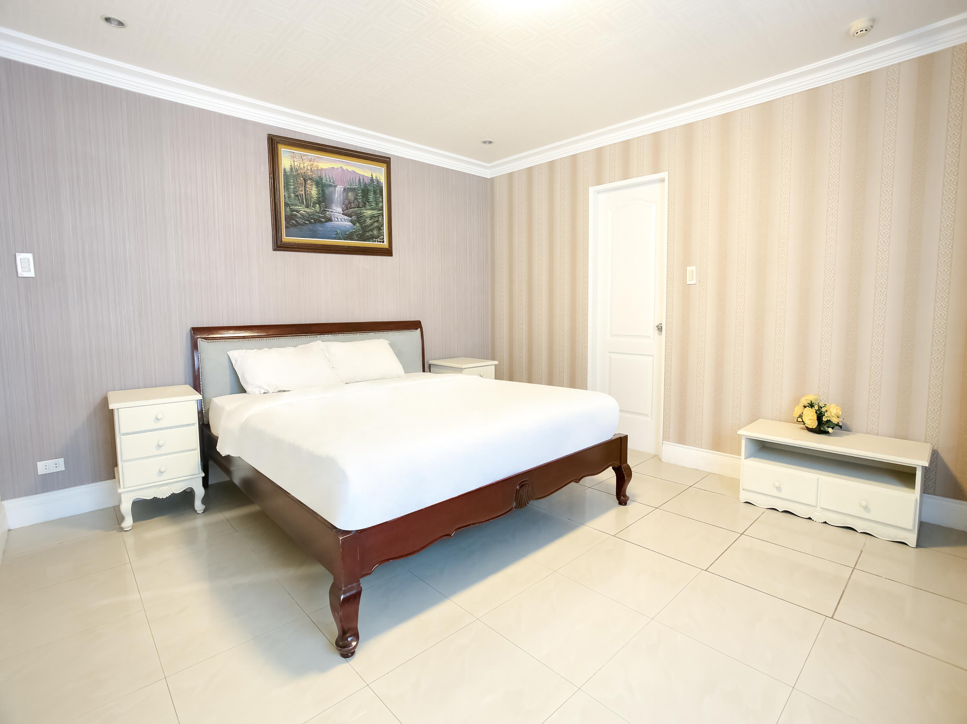 Hotel Euroasia By Bluebookers Анхелес Экстерьер фото